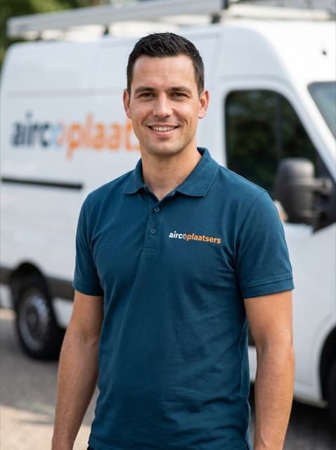 Tom Verhagen, Installatiemonteur bij Aircoplaatsers